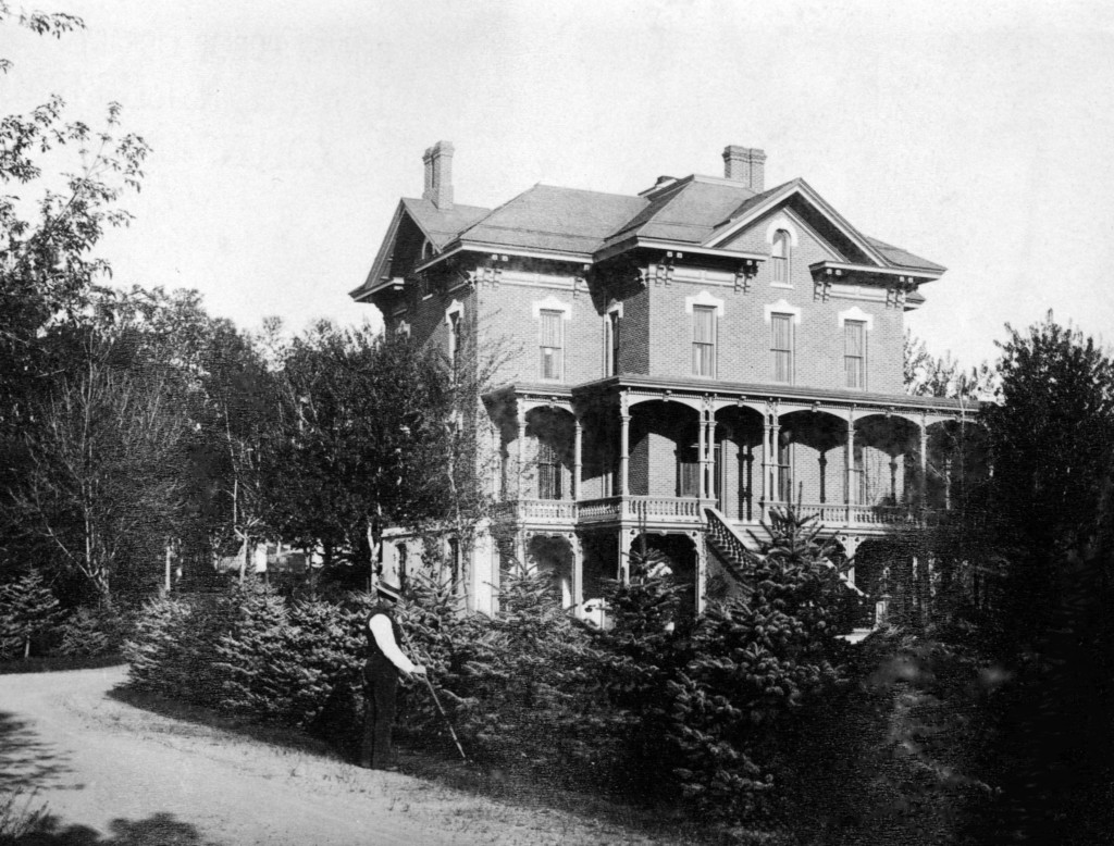 Mrs. Tabor's mansion on Broadway in Denver circa 1900-1920 (Credit: Denver Public Library)